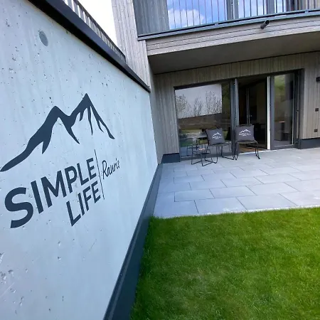 Simple Life Lägenhetshotell 3*