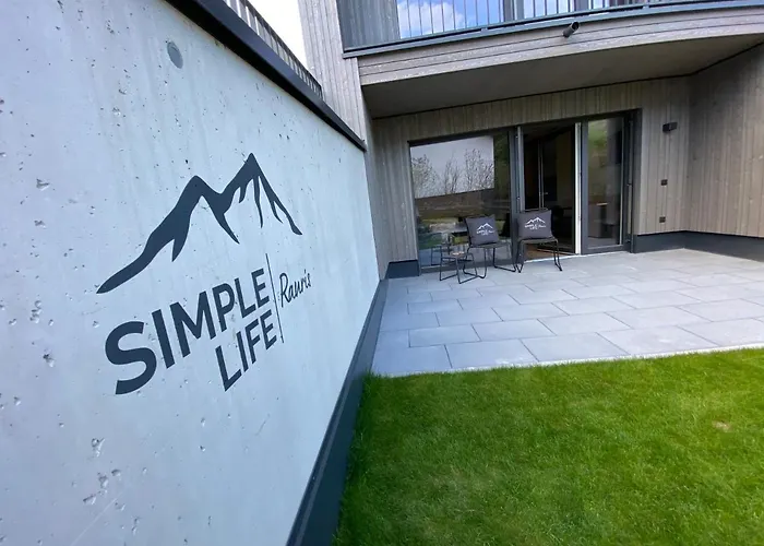 Simple Life Lägenhetshotell 3*